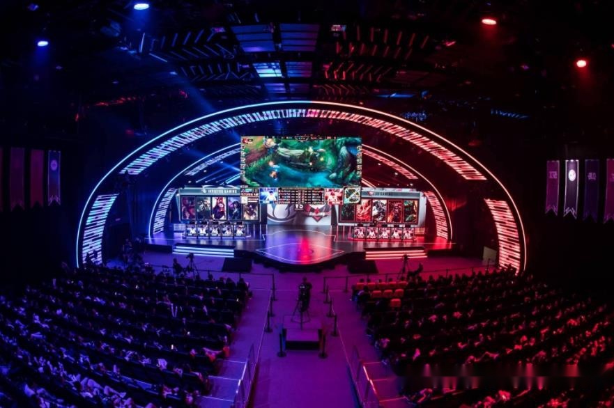 泰山队在某 泰山队在某